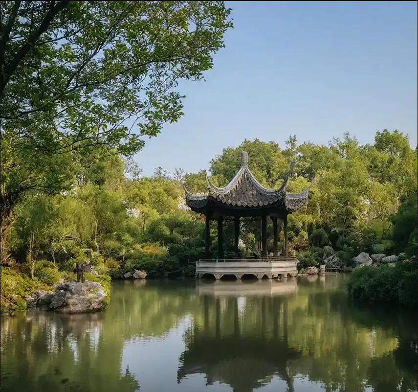 思茅距离餐饮有限公司